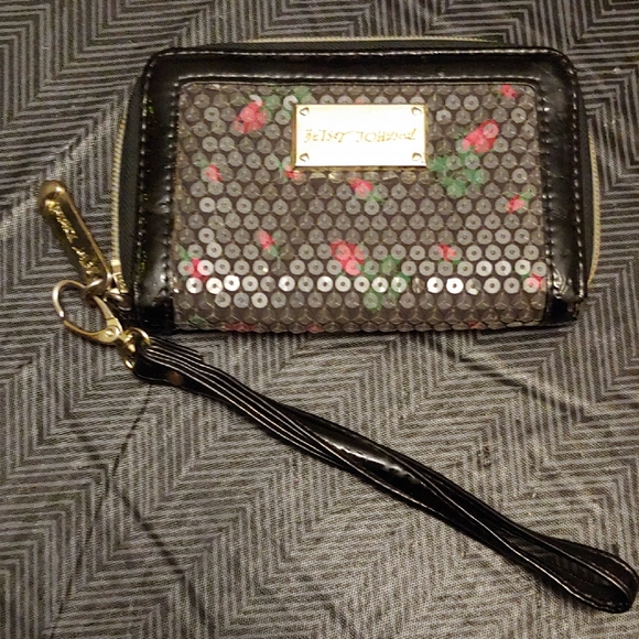 Betsey Johnson Wallet - Picture 1 of 1